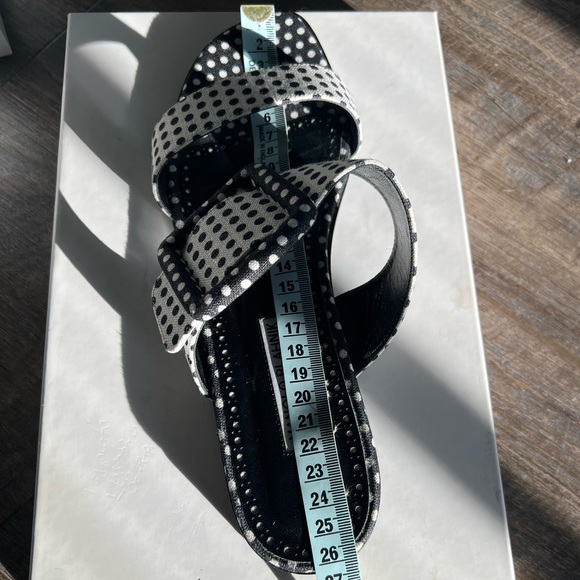 Manolo Blahnik Sandals - Picture 7 of 9